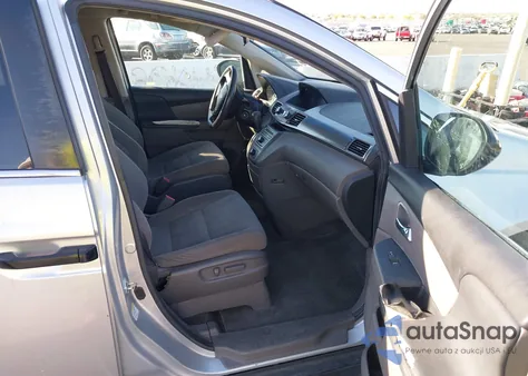 2014 Honda Odyssey Lx z USA, uszkodzony, nr VIN 5FNRL5H23EB006174